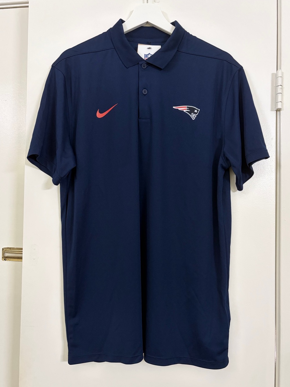 NWT Nike Dri-FIT New England Patriots NFL Team Apparel Polo Shirt Navy M
